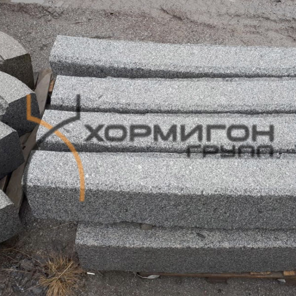 Гранитный камень бортовой ГК-8000